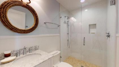 299 Turnberry Village - image 18