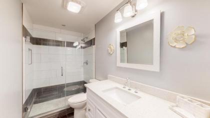762 Queens Grant - image 13