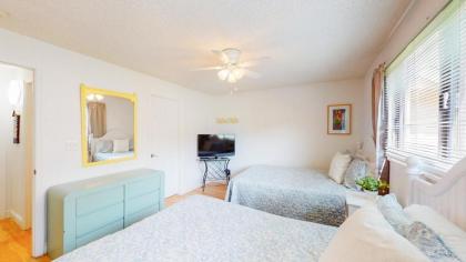 762 Queens Grant - image 15