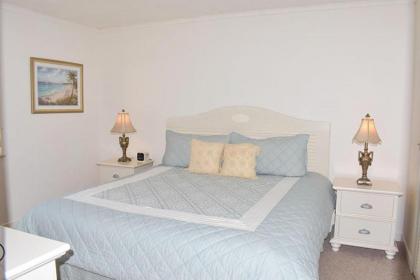 701 Barrington Park - image 14