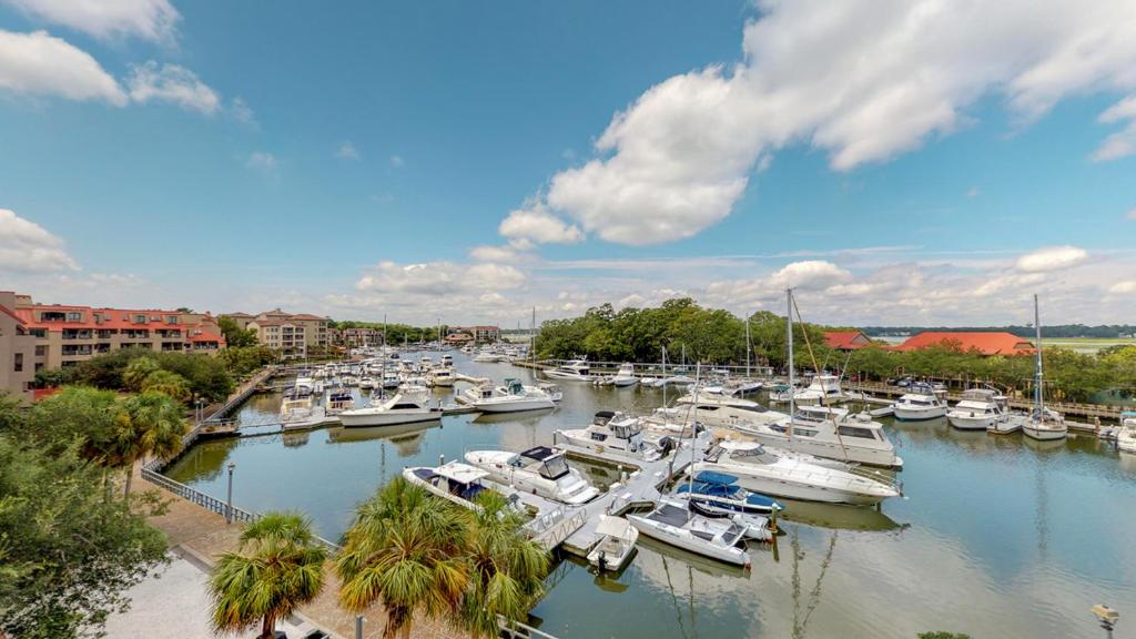 7124 Harbourside I - main image