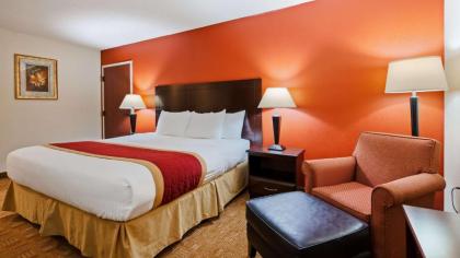 Best Western Hiram Inn and Suites - image 9
