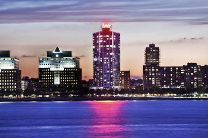 W Hoboken - image 1
