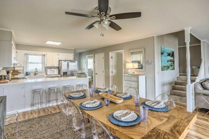 Waterfront Home with Decks Privacy and Boat Slip - image 12