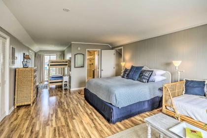 Waterfront Home with Decks Privacy and Boat Slip - image 17