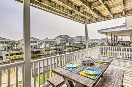 Waterfront Home with Decks Privacy and Boat Slip - image 2
