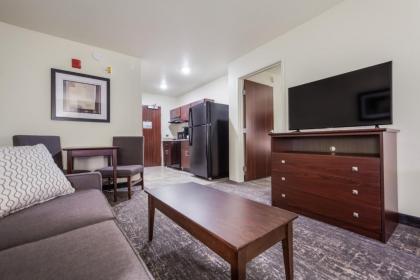 Cobblestone Inn & Suites - Holdrege - image 14