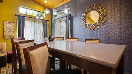 Best Western Plus Holland Inn & Suites - image 5