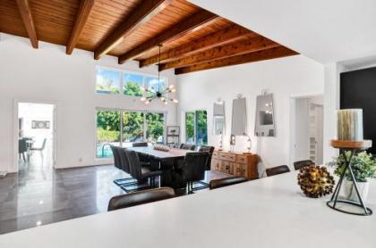 Gorgeous 5BR w/Heated Pool Close to Beach - image 2
