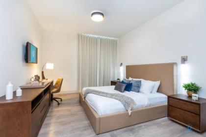 Special Offer Beachfront Condo ROOFTOP POOL - image 2