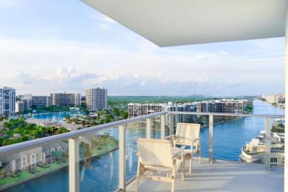 Hyde Beach House Luxury Condos by Optimax VR - image 1