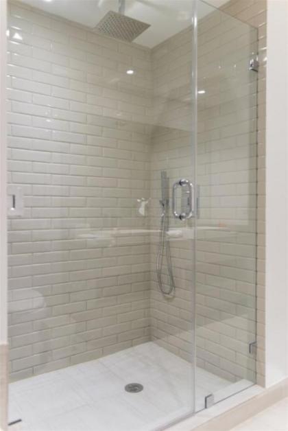Hyde Beach House Luxury Condos by Optimax VR - image 15