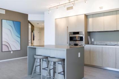 Hyde Beach House Luxury Condos by Optimax VR - image 8
