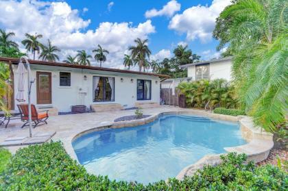 Gorgeous 3 Bedroom Beach Home  Heated Pool