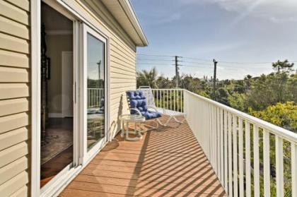 Holmes Beach Home with Pool and Hot Tub Walk to Beach! - image 5