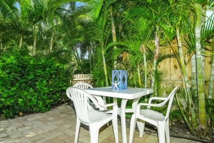 Coconut Cottage #4 by AMI Locals - image 2