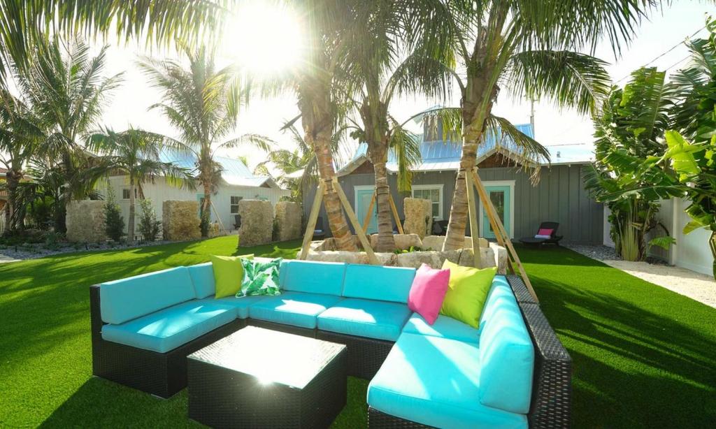 Islands West Resort Villas by AMI Locals - image 3