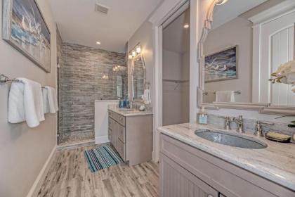 4 bed 4 bath bonus bunk room heated pool WATER SLIDE spa WiFi - image 12