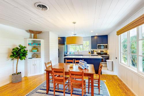 Blissful Beach Retreat - image 5
