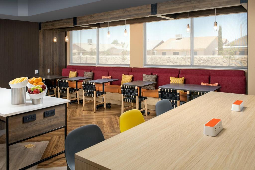 Tru By Hilton El Paso Northeast - image 6