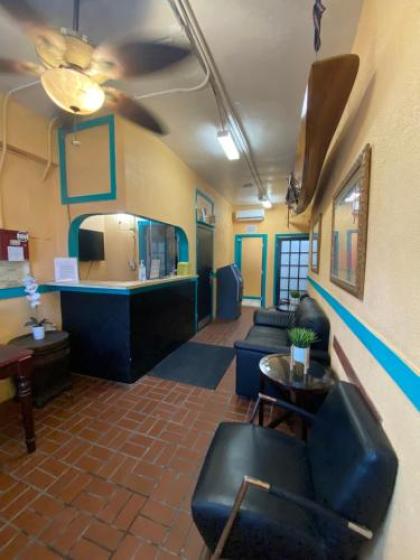 Hoosville Hostel (Formerly The Everglades Hostel) - image 34