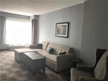 Four Points by Sheraton Birmingham Homewood - image 2