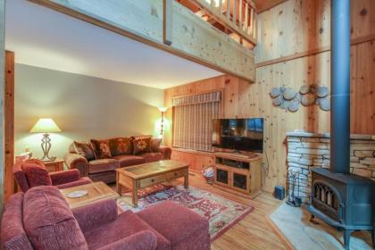 Eagle Rock Roost - image 3
