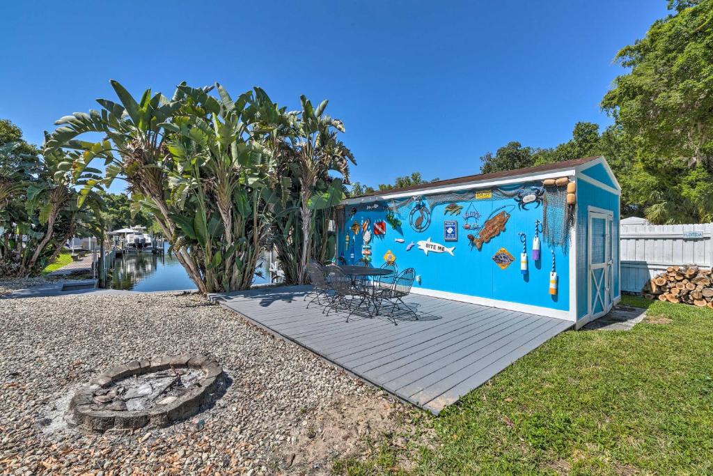 Colorful Canalfront Home - Boat Dock Deck Kayaks - main image