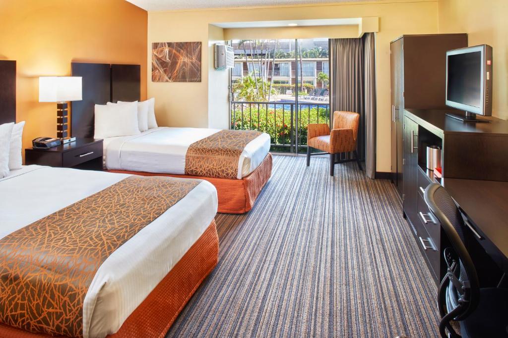 Best Western The Plaza Hotel - Free Breakfast - image 4