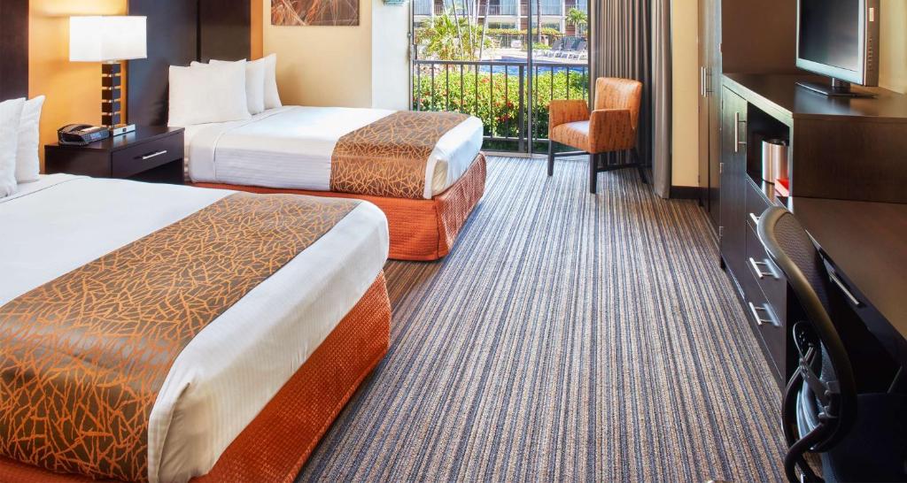 Best Western The Plaza Hotel - Free Breakfast - image 5