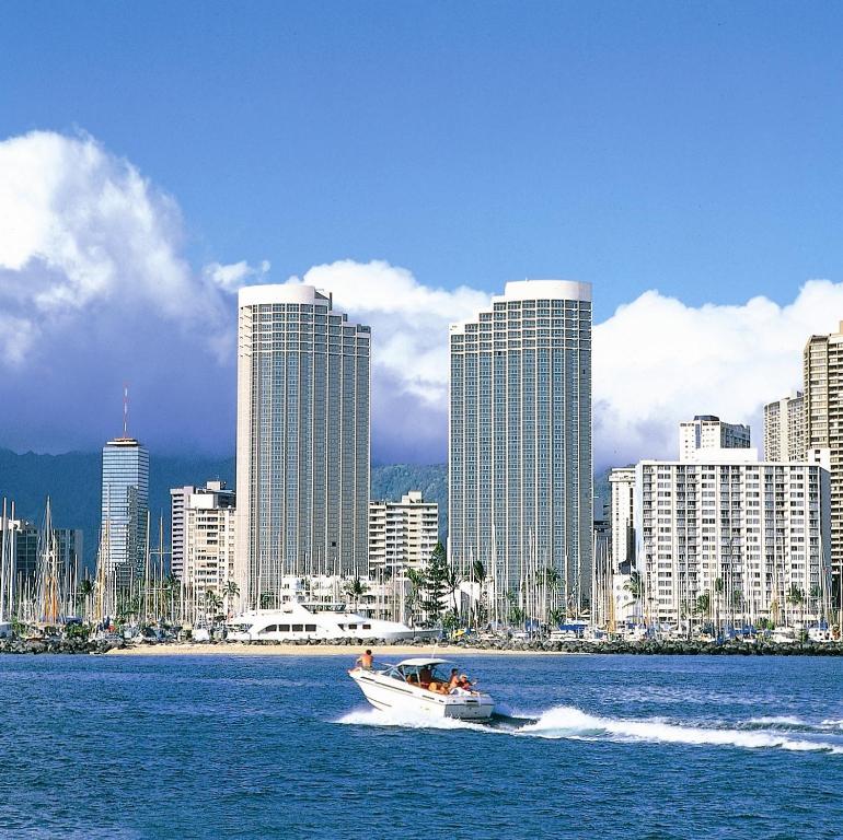 Prince Waikiki - image 3