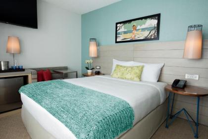Queen Kapiolani Hotel - image 2