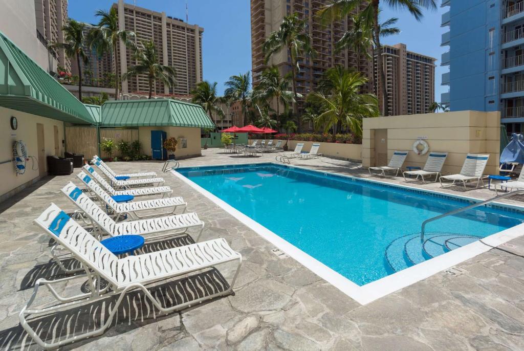 Ramada Plaza by Wyndham Waikiki - main image