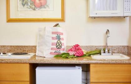 OHANA Waikiki East by Outrigger - image 5