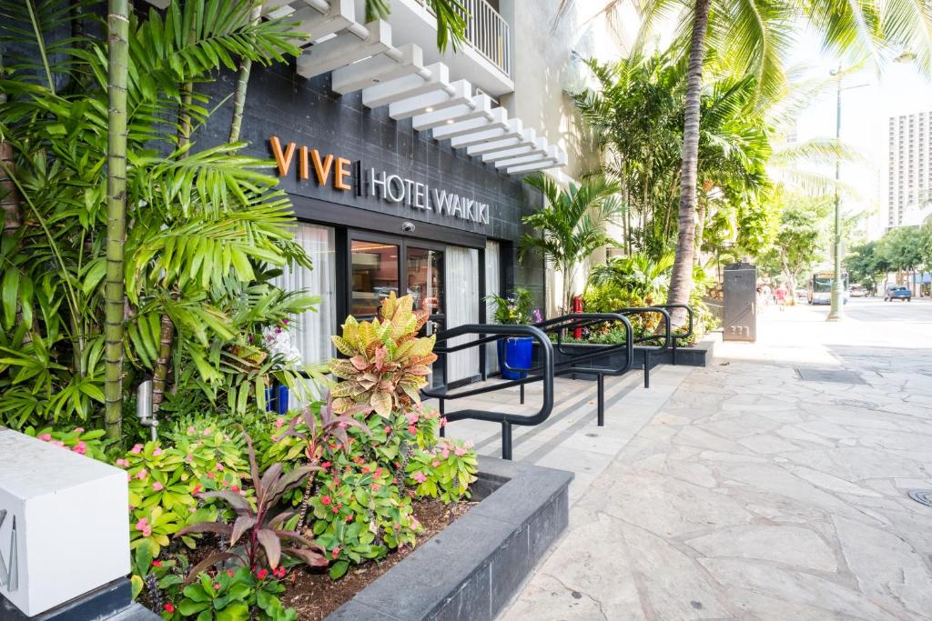 VIVE Hotel Waikiki - main image