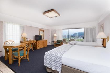 Ilima Hotel - image 2