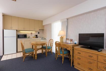 Ilima Hotel - image 4