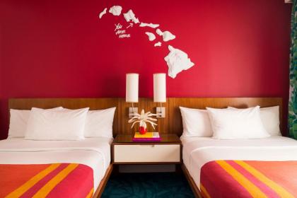 Shoreline Hotel Waikiki - image 2