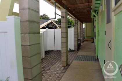 Hostelling International Honolulu - image 5