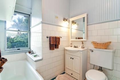 Manoa Valley Inn - image 4