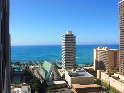 Waikiki Banyan Remodeled Ocean-View Condo 2212