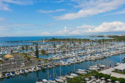 Ilikai Tower 1127 Yacht Harbor View 1BR