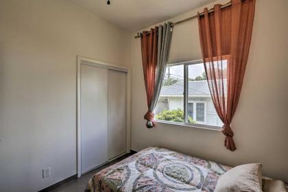 Remodeled Honolulu Apartment with Courtyard Downtown! - image 3