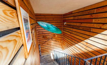 The Beach Waikiki Boutique Hostel - image 10