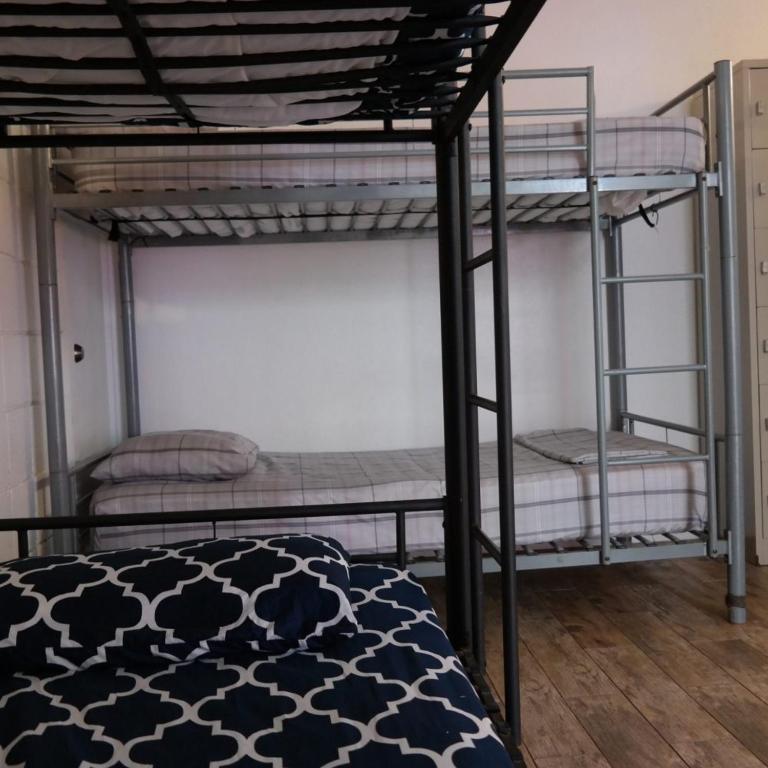 The Beach Waikiki Boutique Hostel - image 2