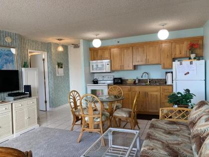 Waikiki Banyan 3410 Stunning Ocean Surfer  Sunset Views Honolulu