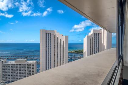 Marina Tower 3604 - image 8