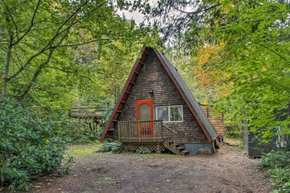 Remodeled Cottage Near Olympic National Forest Hoodsport Washington