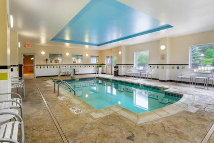 Fairfield Inn  Suites Hooksett