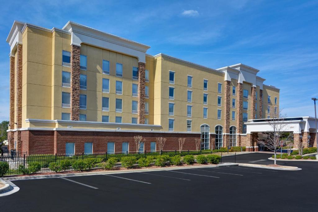 Hampton Inn & Suites Birmingham-Hoover-Galleria - main image